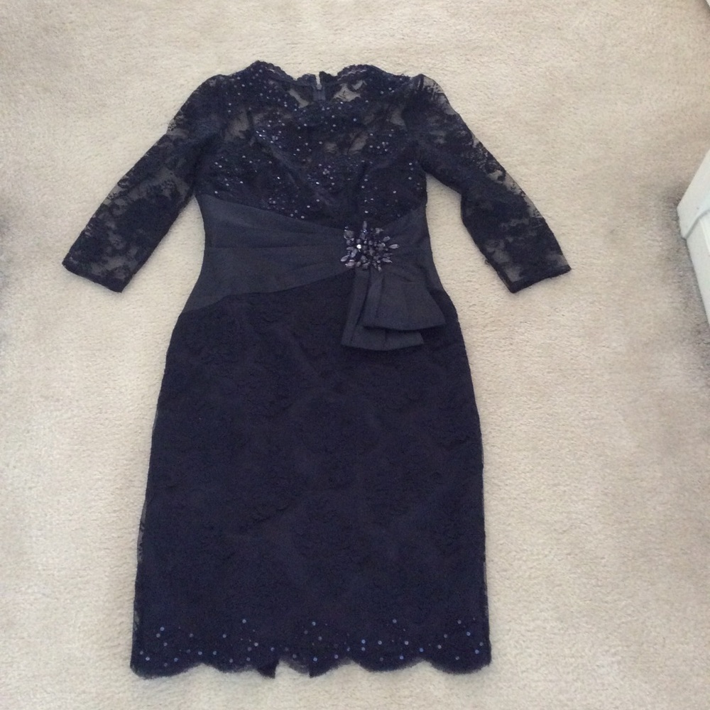 Gorgeous special occasion Teri Jon bead lace dress